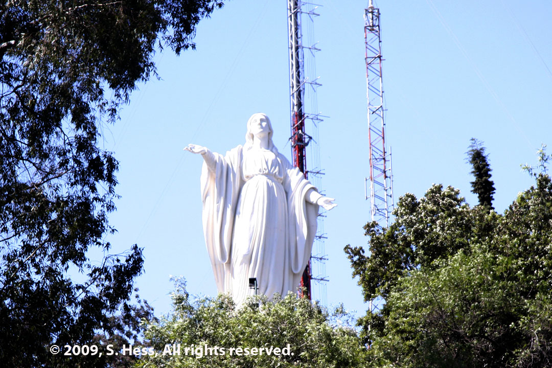 Statue of Virgin Mary on Cerro San Cristobal